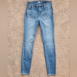 Medium wash Old Navy Rockstar Super Skinny High Rise Jeans Sz 2
